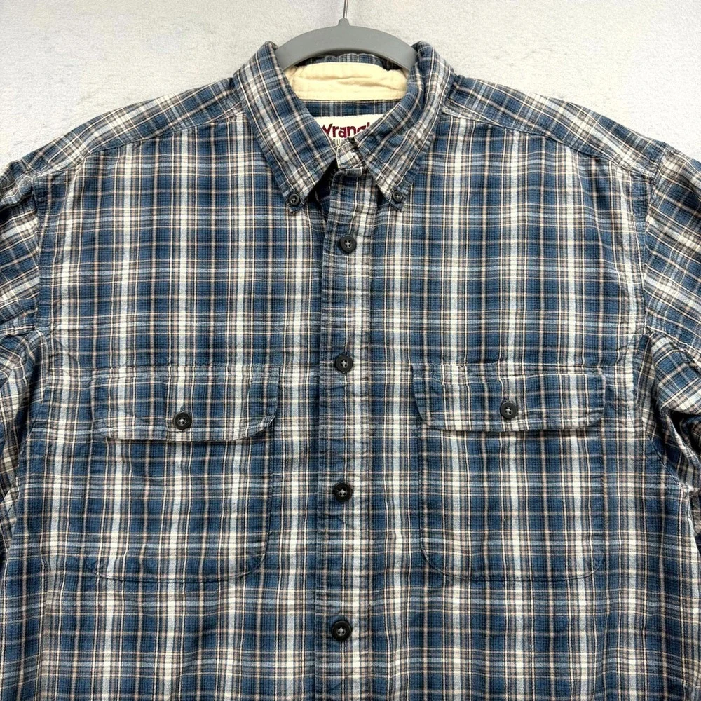 Wrangler‎ Rugged Wear Flannel Shirt Mens Medium Blue Plaid Long Sleeve Button Up